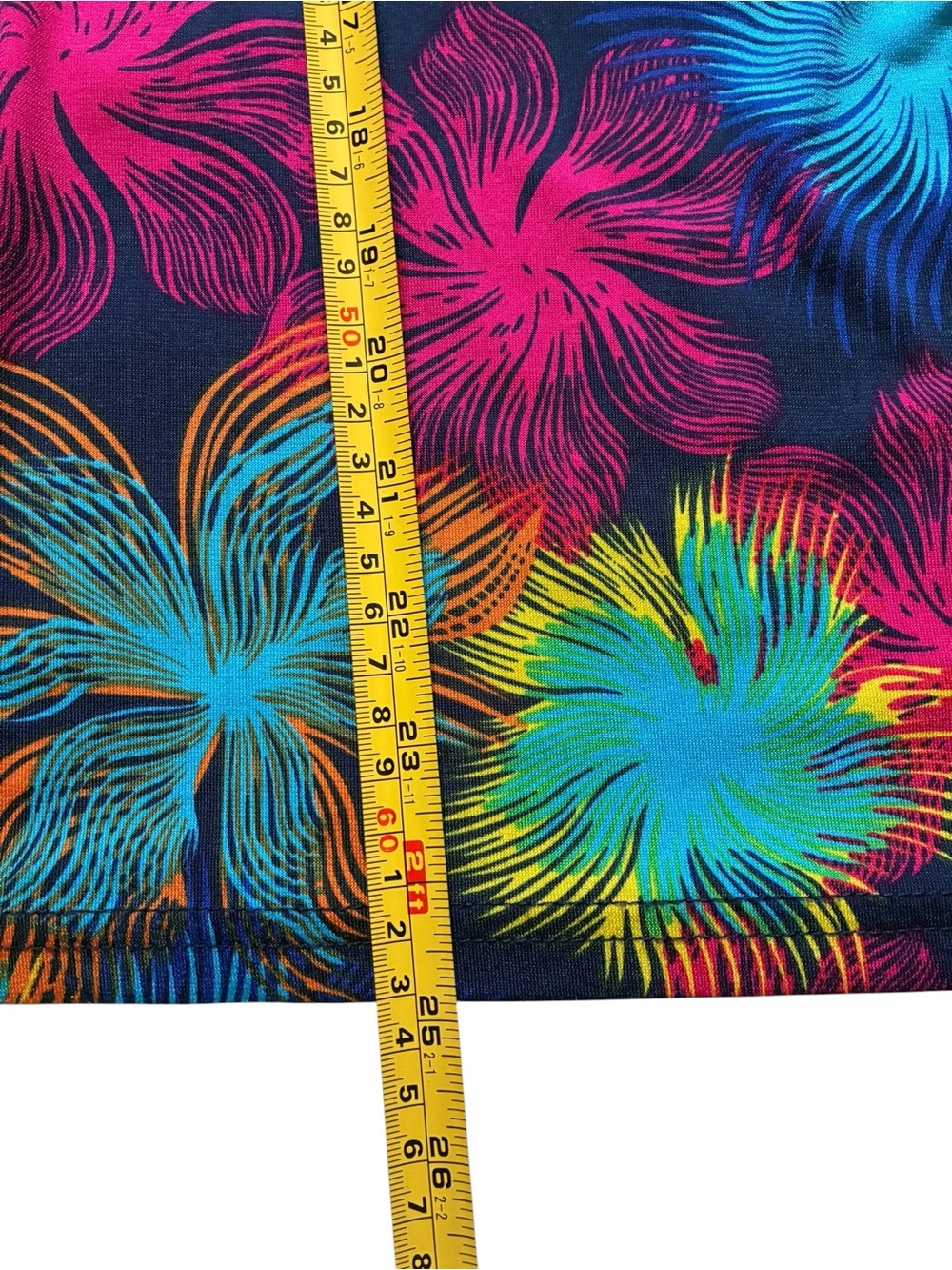 Sleeveless Navy Tropical Floral Tank Top - Picture 5 of 5